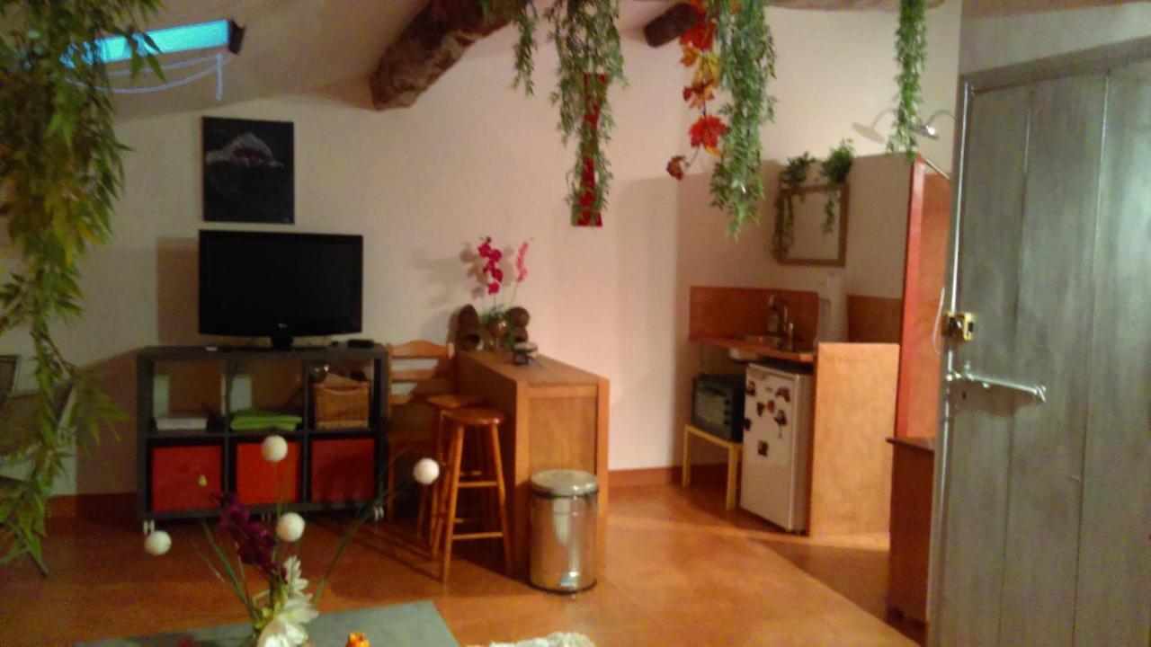 Bien-Etre Apartment Alignan-du-Vent ภายนอก รูปภาพ